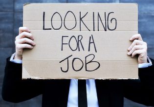 ΔΥΠΑ: Η νέα γενιά στο επίκεντρο – Ποια προγράμματα είναι σε εξέλιξη