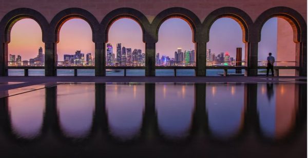 «Οι πνεύμονες της Ντόχα»: Γιατί οι κάτοικοι αφήνουν τα σπίτια τους για να ζήσουν σε ξενοδοχεία στο Κατάρ;