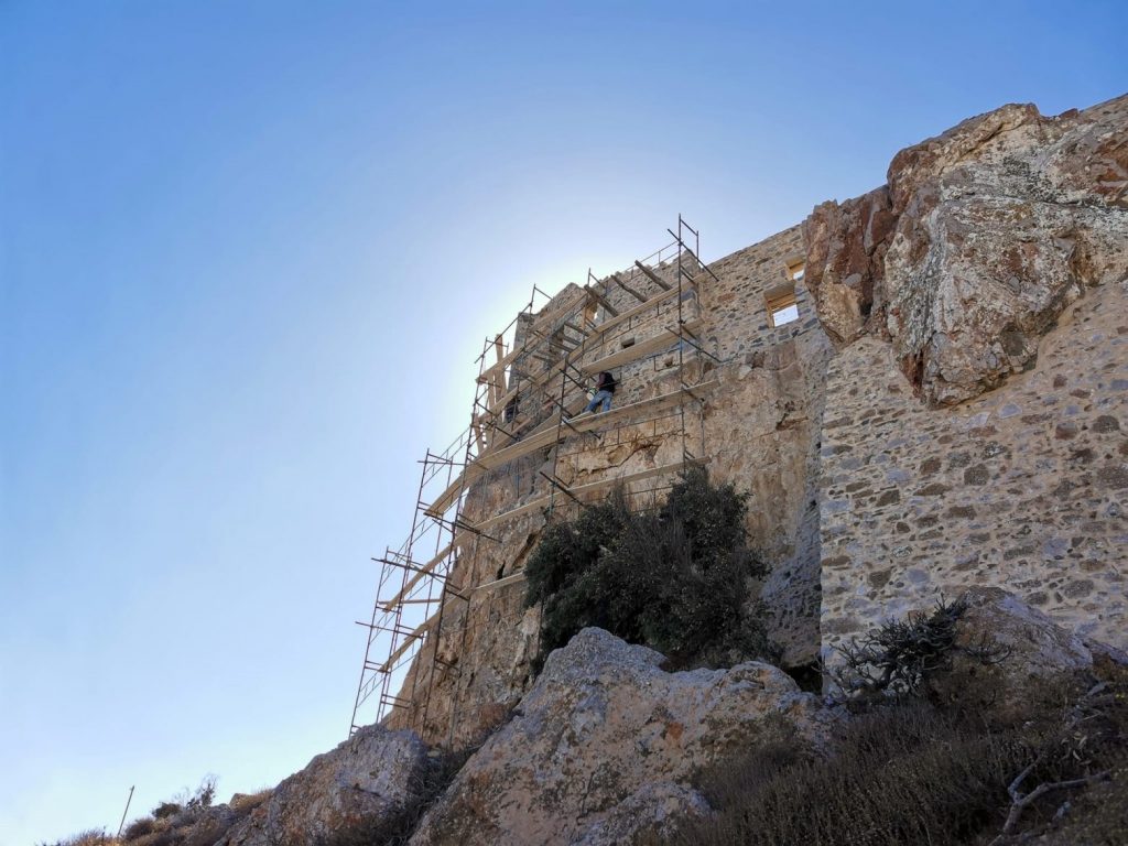 Τέλος του 2023 θα έχει αποκατασταθεί το κάστρο της Αστυπάλαιας