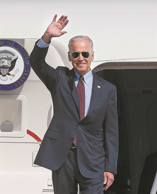 60 χρόνια με τα γυαλιά Aviator της Ray-Ban