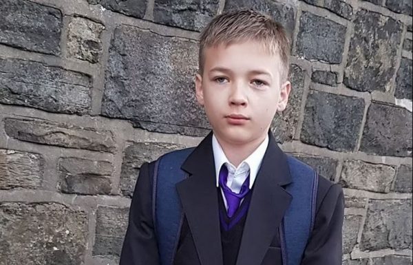 Βρετανία: Η φρικιαστική κακοποίηση 15χρονου από τη μητέρα και τον πατριό του που οδήγησε στο θάνατό του