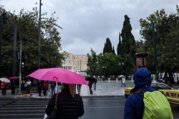Καιρός: Έρχονται καταιγίδες και πτώση της θερμοκρασίας σε όλη τη χώρα