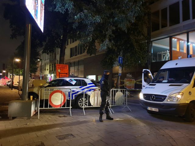 Βρυξέλλες: Νεκρός αστυνομικός από επίθεση με μαχαίρι – Ο δράστης φώναξε «Αλλάχου ακμπάρ»