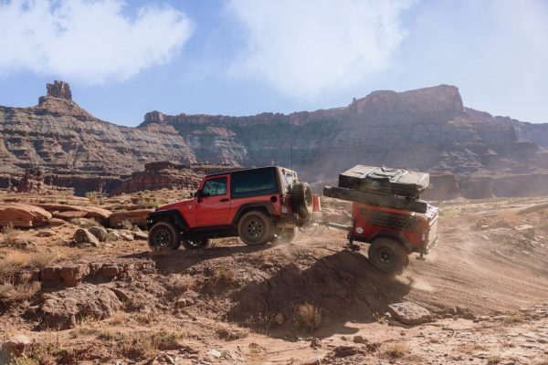 H Jeep παρουσιάζει το πρώτο trailer παντός εδάφους