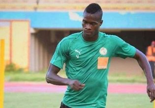 Βασικός ο Σισέ απέναντι στην Ολλανδία!