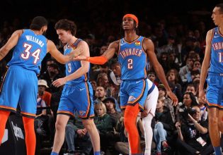 Έφυγαν με τη νίκη από τη Νέα Υόρκη οι Θάντερ σε φοβερή ματσάρα (135-145)