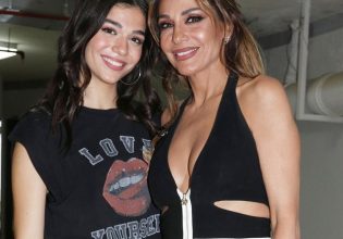 Δέσποινα Βανδή: Γυμναστική μαζί με την κόρη της