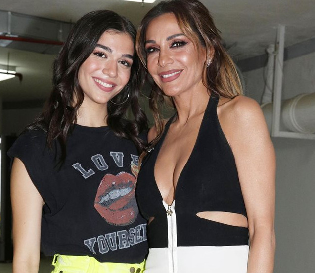 Δέσποινα Βανδή: Γυμναστική μαζί με την κόρη της