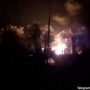 Στις φλόγες δεξαμενές πετρελαίου κοντά στα σύνορα της Ρωσίας με Ουκρανία και Λευκορωσία