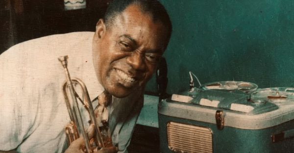 Ο Λούις Άρμστρονγκ είχε προτίμηση στη μαριχουάνα και στη χρήση καθαρτικών