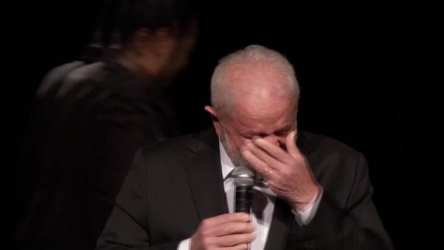 Βραζιλία: Ο πρόεδρος Λούλα ξέσπασε σε λυγμούς ενώ μιλούσε για την πείνα – Δείτε βίντεο