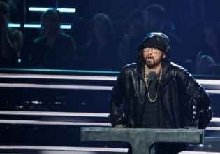 Σοκάρει ο Eminem: «Παραλίγο να πεθάνω από υπερβολική δόση το 2007»