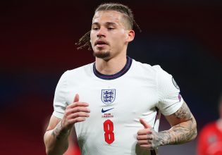 Ο Φίλιπς ελπίζει να κληθεί στην Αγγλία για το Παγκόσμιο Κύπελλο