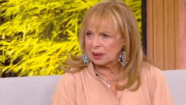 Αννα Φόνσου: Ποιο σοβαρό πρόβλημα αντιμετωπίζει που ακύρωσε τηλεοπτική εμφάνιση της