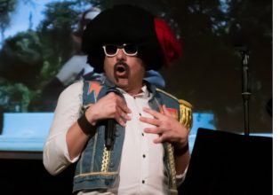 Ο Αποστόλης Μπαρμπαγιάννης ανεβαίνει  στην Κεντρική σκηνή του Σταυρού του Νότου