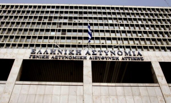 Μάνδρα: Μαραθώνιες καταθέσεις του αδερφού και του πατέρα του 17χρονου που βρέθηκε νεκρός