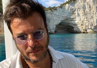 Η συγκίνηση του Λάμπη Λιβιεράτου on air στην εκπομπή της Ελένης Μενεγάκη – «Γιατί το κάνεις αυτό;»