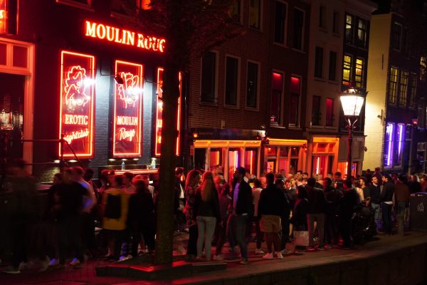 Η περιοχή των Κόκκινων Φώτων στο Άμστερνταμ θα μεταφερθεί ολόκληρη σε mall
