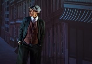 «O Γύρος του κόσμου σε 80 μέρες» του Ι. Βερν με Ναταλία Δραγούμη και Μέμο Μπεγνή