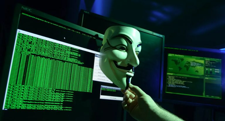 Ria Novosti: Χάκερ επιτέθηκαν στην Ελλάδα για «τη βοήθεια στο ΝΑΤΟ και την προδοσία της Ρωσίας»