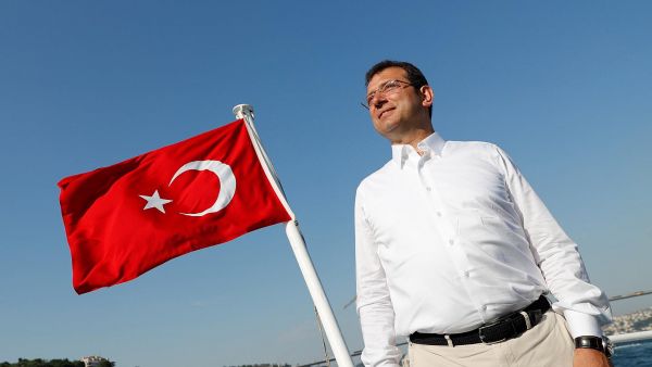Ιμάμογλου: Στέρηση πολιτικών δικαιωμάτων πρότεινε ο εισαγγελέας για τον αντίπαλο του Ερντογάν