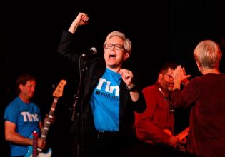 Ενδιάμεσες εκλογές ΗΠΑ: Για πρώτη φορά υποψήφιοι ΛΟΑΤΚΙ σε όλες τις πολιτείες