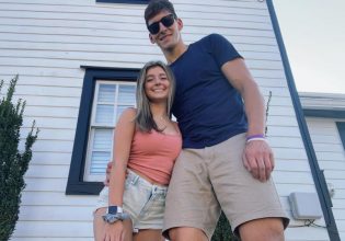 Το ζευγάρι με διαφορά ύψους μισό μέτρο που μόνο… καθιστό μπορεί να φιλιέται