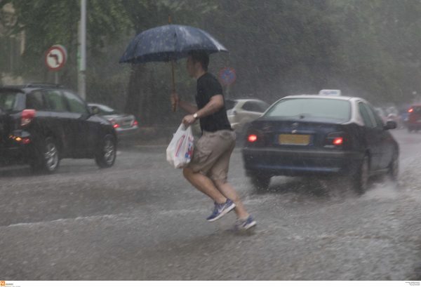 Καιρός: Έρχεται ραγδαία αλλαγή με ισχυρές καταιγίδες και χιονοπτώσεις