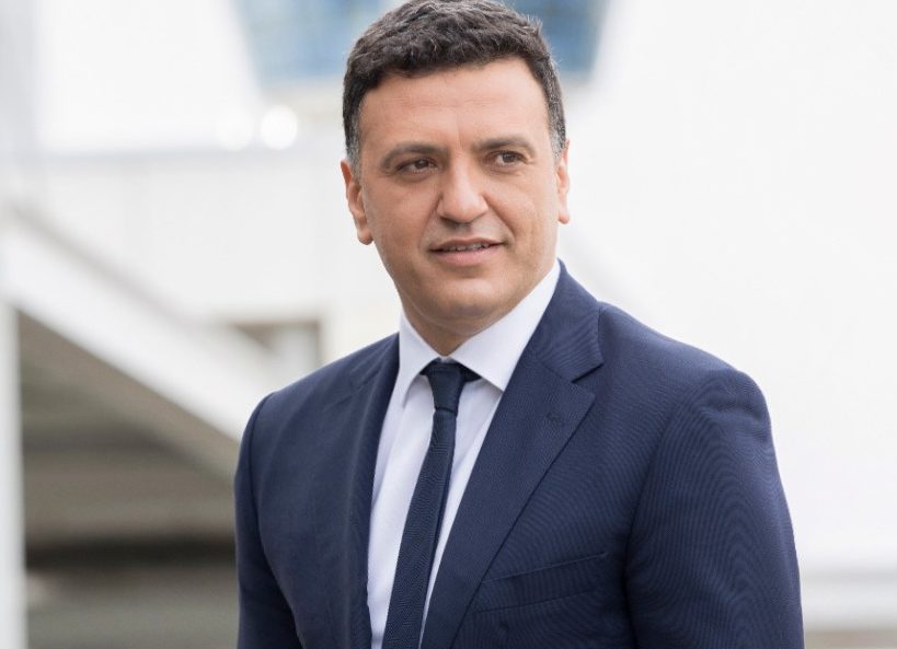 Greek tourism revenues exceed target by 3 billion euros