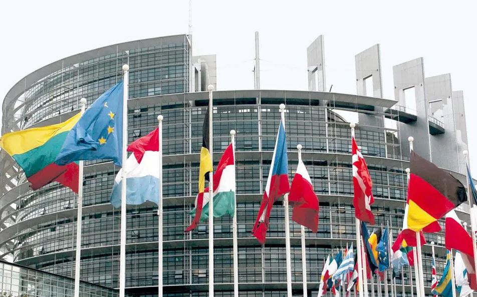 ΕΕ: Πλαφόν στην τιμή του φυσικού αερίου ζητούν οι «15» της Κομισιόν