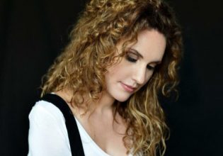 Η Κορίνα Λεγάκη και ο Δημήτρης Κόψης στον Σταυρό του Νότου club