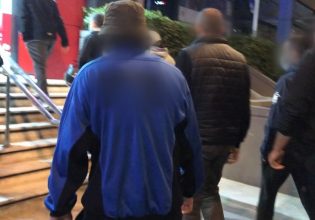 Παρέμβαση Ρουβίκωνα στο κατάστημα Κωτσόβολος στη Συγγρού