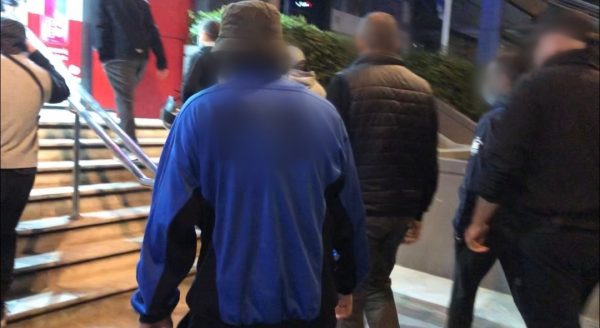 Παρέμβαση Ρουβίκωνα στο κατάστημα Κωτσόβολος στη Συγγρού