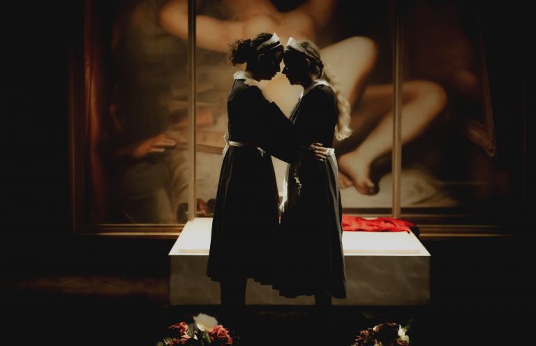 Οι Δούλες, το εμβληματικό έργο του Ζαν Ζενέ στο θέατρο Αποθήκη