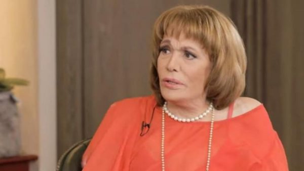 Μαίρη Χρονοπούλου: Υπήρξα ένα τέρας, παράλυτη, παχύσαρκη, με σήκωναν για να κάτσω στο καροτσάκι