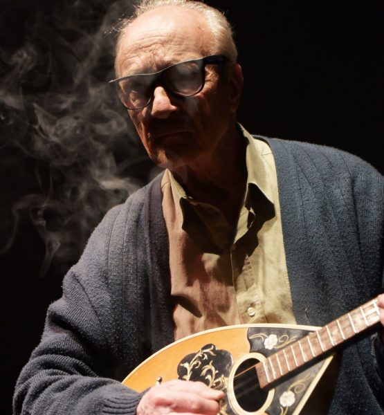 Εγώ ο Μάρκος Βαμβακάρης: Ο Θανάσης Παπαγεωργίου συνομιλεί με τον συνθέτη, μας ταξιδεύει και μας συγκινεί