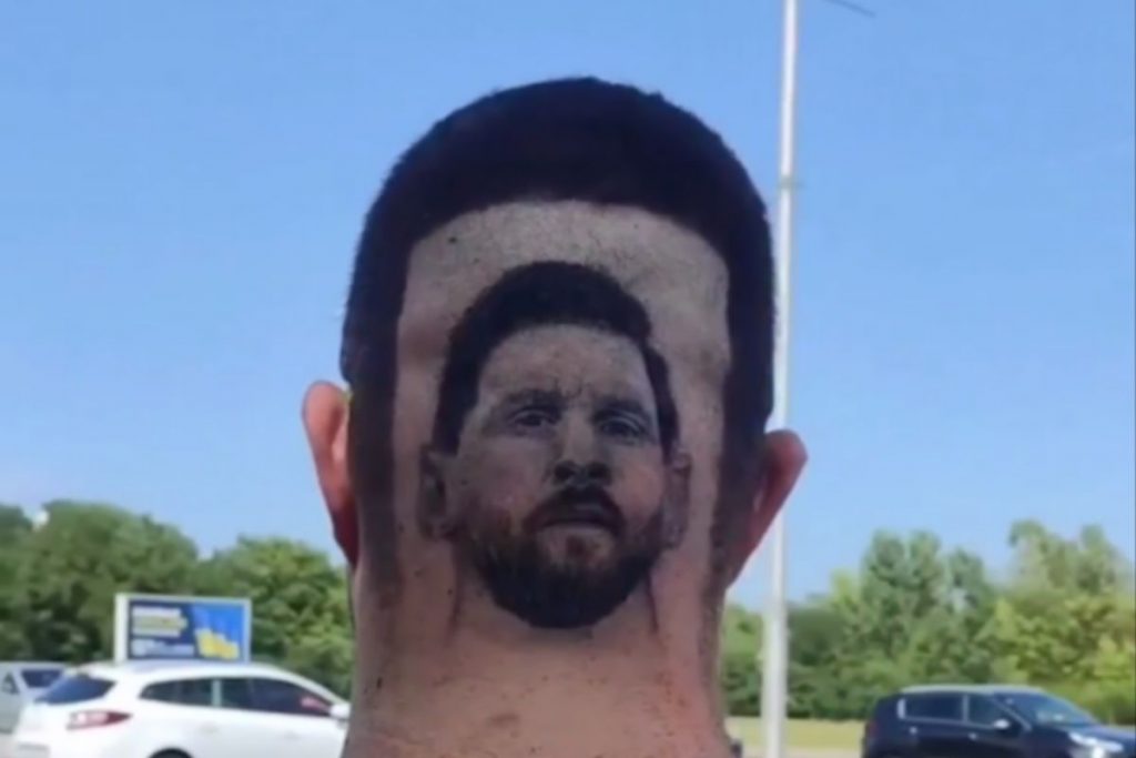 Έπος: Το απίστευτο κούρεμα οπαδού σχηματίζοντας το κεφάλι το πρόσωπο του Μέσι