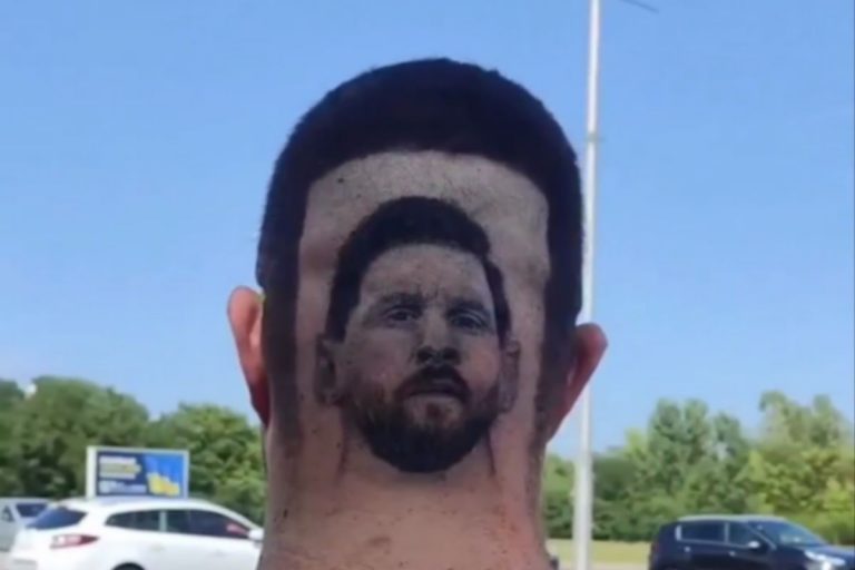 Έπος: Το απίστευτο κούρεμα οπαδού σχηματίζοντας το κεφάλι το πρόσωπο του Μέσι