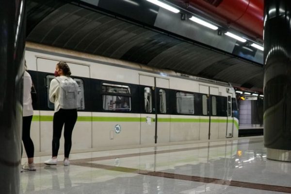Πολυτεχνείο: Τι ώρα κλείνουν οι σταθμοί του Μετρό «Μέγαρο Μουσικής», «Σύνταγμα» και «Ευαγγελισμός»