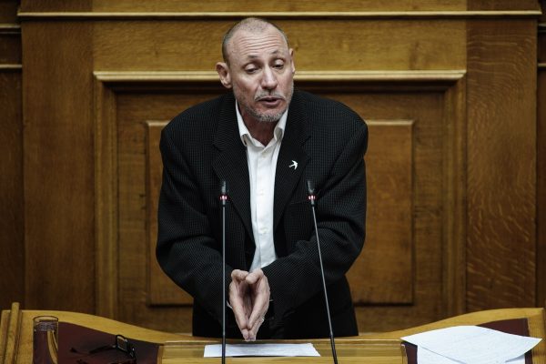 Το σαρδάμ με τη λέξη… «πουτινάκι» του Κλέωνα Γρηγοριάδη στη Βουλή