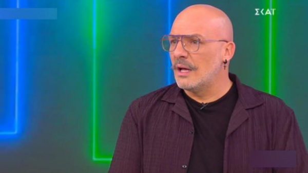 Νίκος Μουτσινάς: Έξαλλος με τις δηλώσεις του Τριαντάφυλλου – «Απλά ενημερώνω…»