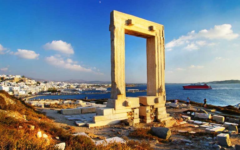 Naxos “Island of the Greek Gods” cheers Brazil’s CNN