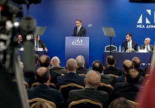 Το παρασκήνιο της Πολιτικής Επιτροπής της ΝΔ: Παρουσίες, απουσίες και… πρεμιέρες