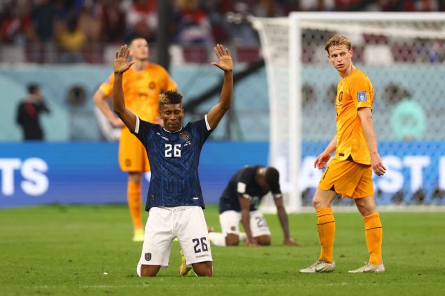 Ολλανδία – Εκουαδόρ 1-1: Έλαμψε το Εκουαδόρ αλλά… πέρασε η Ολλανδία (vids)
