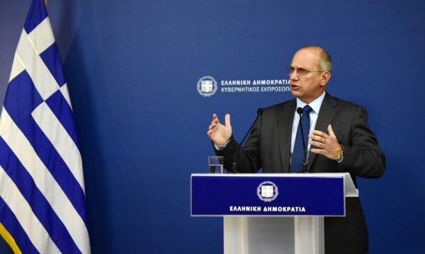 Υποκλοπές: Για εμπάθεια και διαστρέβλωση λόγων και γεγονότων κατηγορεί τον ΣΥΡΙΖΑ ο Οικονόμου