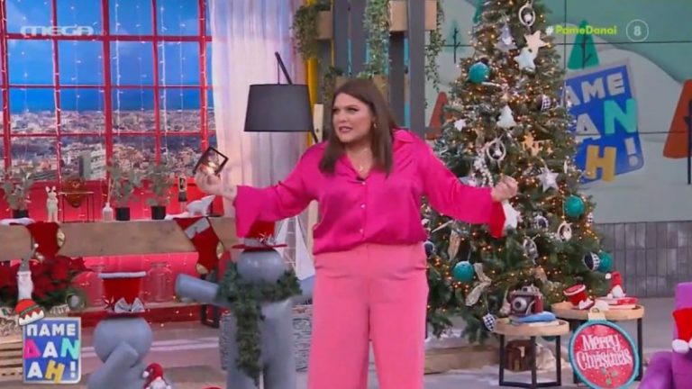 Πολύχρωμο και φαντασμαγορικό – Το εντυπωσιακό Χριστουγεννιάτικο πλατό του Πάμε Δανάη