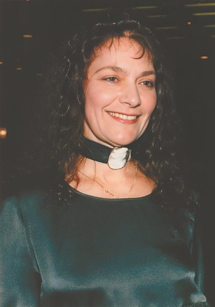 Βάσω Παπαντωνίου: «Η μουσική παρηγορεί, αγκαλιάζει, σε βοηθάει να πάρεις δύναμη»