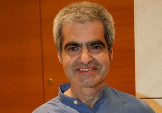 Βασίλης Παπαθεοδώρου: «Ζω άτακτα πράγματα μέσα από τους ήρωες των βιβλίων μου» – Η συζήτηση με παιδιά