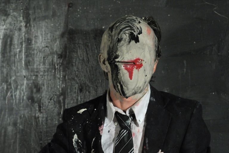 Ο σπουδαίος performer-γλύπτης Οlivier de Sagazan έρχεται για πρώτη φορά στην Αθήνα