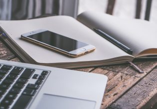 Ρωσία: Η ερευνητική δημοσιογραφία εγκαινιάζει την εφαρμογή Samizdat μαχόμενη την λογοκρισία